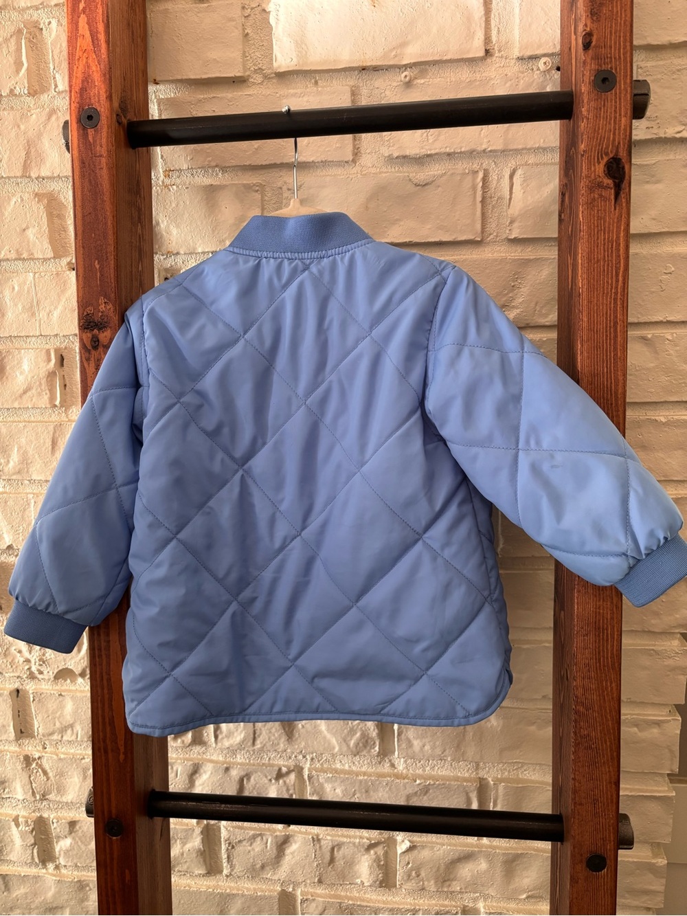 ✨ 3/$35✨ H&M Kids Light Blue Quilted Bomber Jacket - Picture 2 of 6
